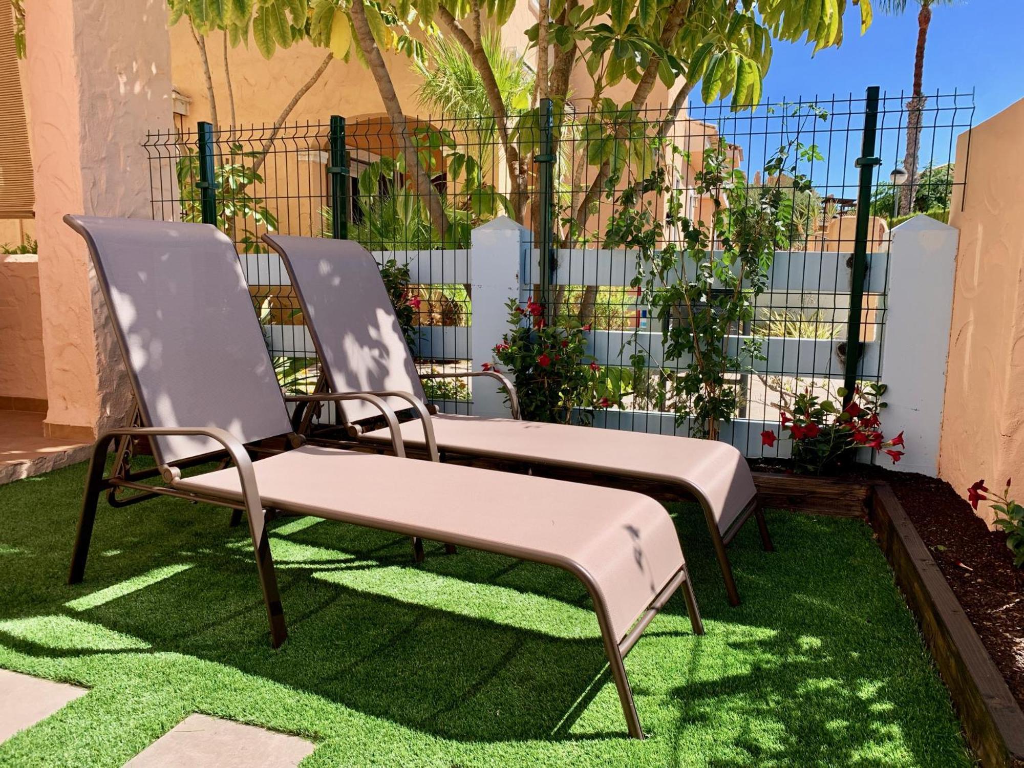 Bahari Marinas - Tu Duplex Con Jardin Privado! Appartement Vera Buitenkant foto